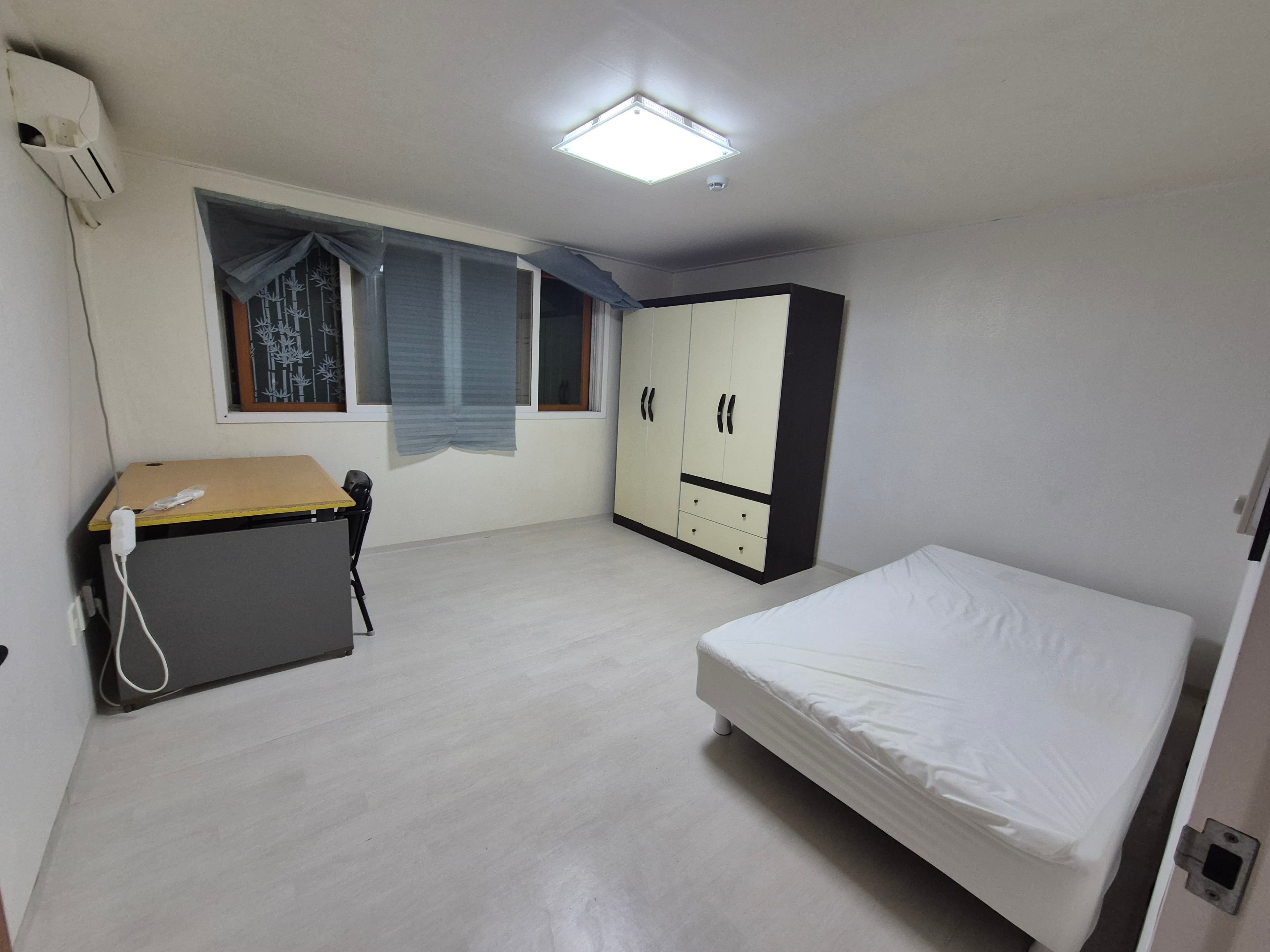 Piso de dos habitaciones junto a la puerta trasera de la Universidad de Inha